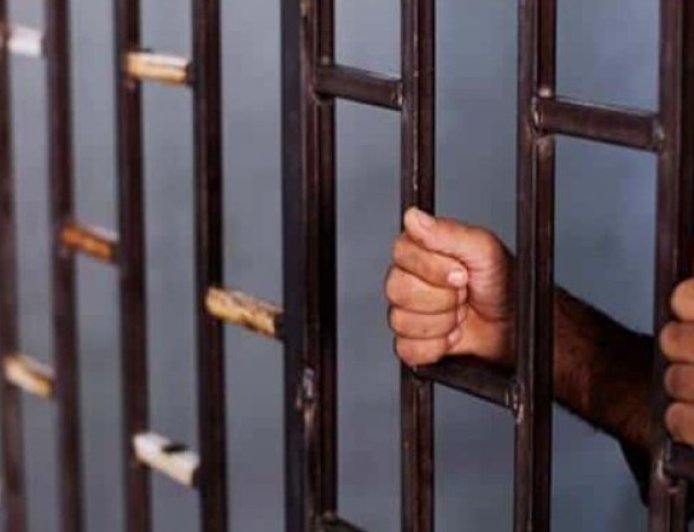 إيداع أستاذ علوم شريعة وستّة أشخاص آخرين الحبس المؤقّت مع الأمر باستكمال التحقيقات في عنابة  