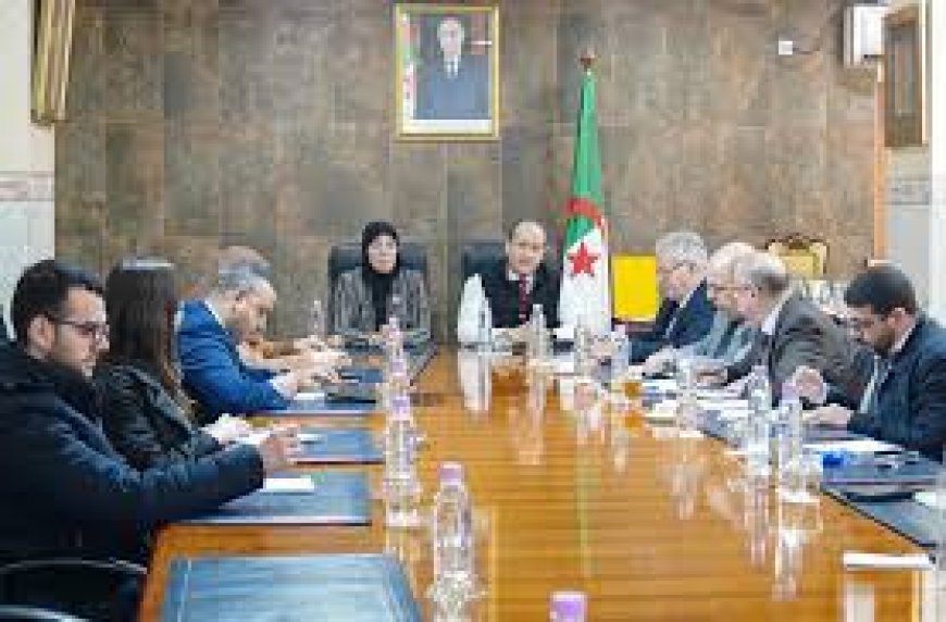 منصة" يقظة" لمرافقة إنتاج ومخزون مجمع "أغروديف"