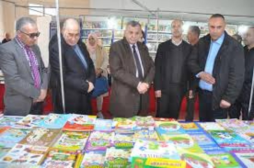افتتاح الصالون الوطني للكتاب في طبعته الثالثة بسكيكدة