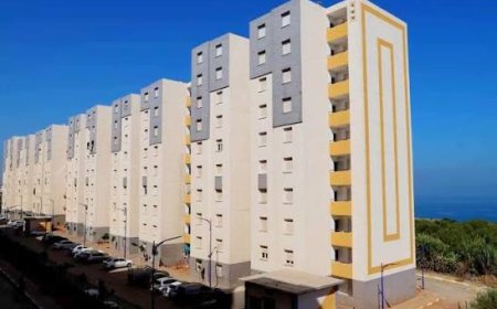 سكيكدة:  إجراء قرعة اختيار أرقام السكنات والطوابق لفائدة مستفيدي 70 مسكنًا عموميًا إيجاريًا