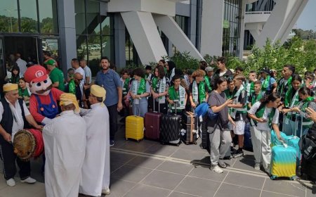 استقبال 89 طفلا من أبناء الجالية الجزائرية بالخارج بمطار فرحات عباس بجيجل 