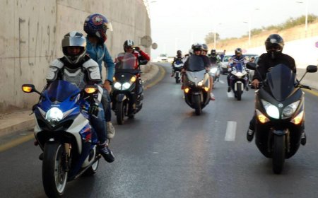 الدرك يحذر سائقي الدراجات النارية من غرامة بـ6 ألاف دج