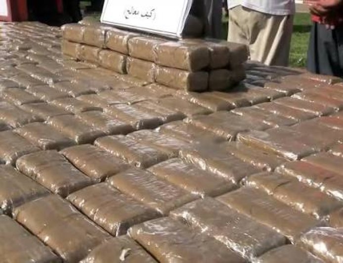 الدرك يوقف شاحنة بطيخ محملة ب196 كلغ من "الكيف" باتجاه قسنطينة