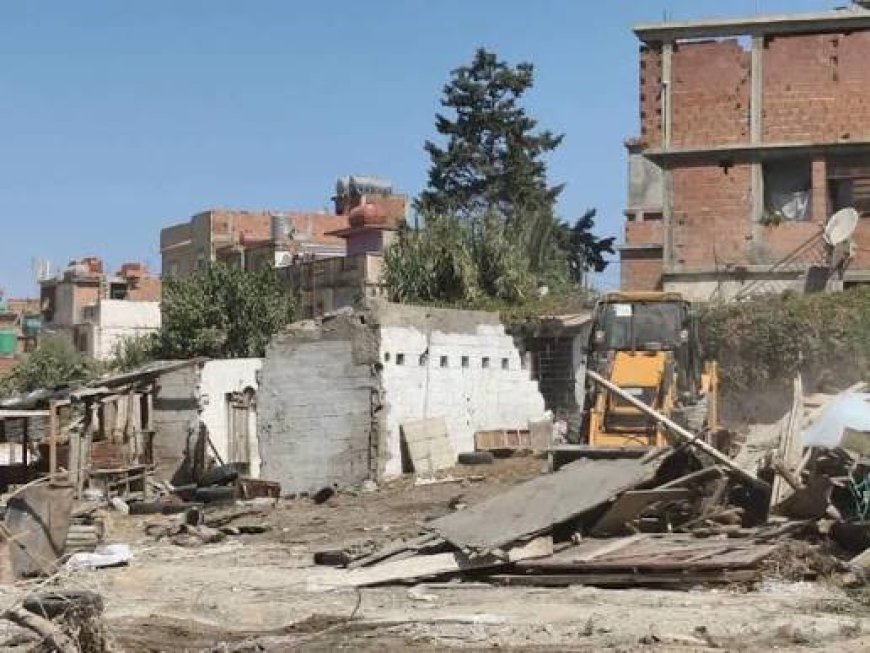 هدم إسطبلات فوضوية بسيدي سالم لاسترجاع الطابع السياحي للمنطقة  