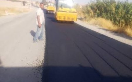 مسيلة:   طريق الـ300 متر يتحول إلى معاناة يومية بعد تعبيد نصفه وترك النصف الآخر