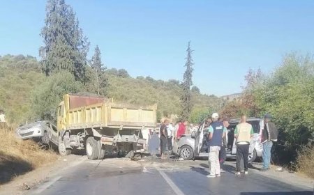 في حادث مرور مأساوي بمدخل بومهرة أحمد بقالمة:   وفاة شاب وإصابة اثنين آخرين بجروح خطيرة