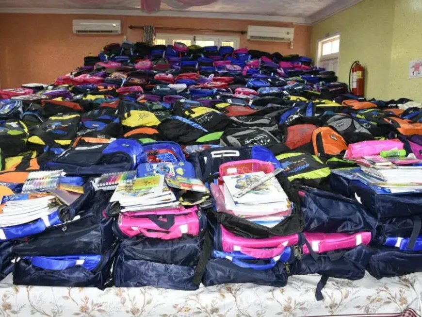 توزيع 3500 محفظة على التلاميذ المتضررين من الحرائق بجيجل 