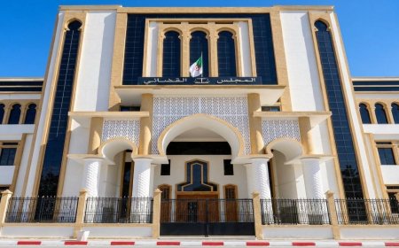تدشين المقر الجديد لمجلس قضاء خنشلة 