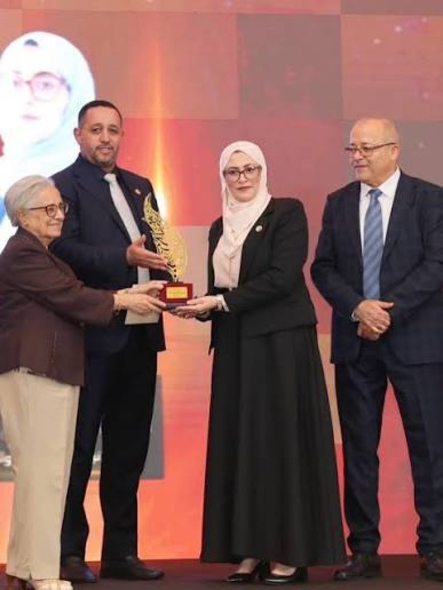 سارة محمد معريش تتوّج بالجائزة الكبرى آسيا جبار للرواية
